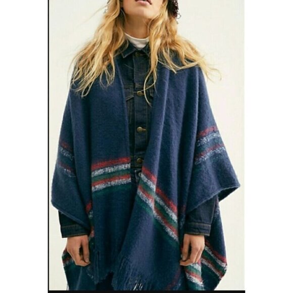 NWT Free People Wren Poncho Cape Blanket Wrap Blue Striped Fringed OSFM - Picture 1 of 12